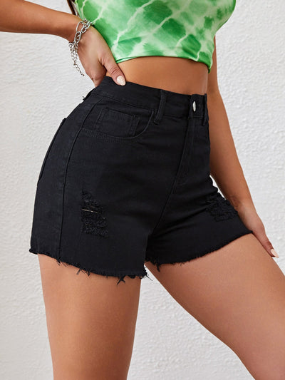 Shorts with rip, hemmed hem