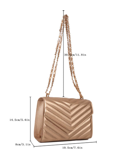 Square bag with chevron snap fastener