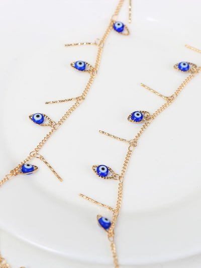 Hair clip with evil eye decoration