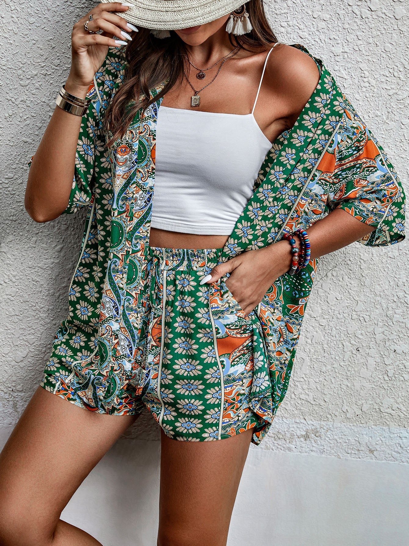 Paisley Pattern, Open Front, Kimono &amp; Shorts Set without Tube Top