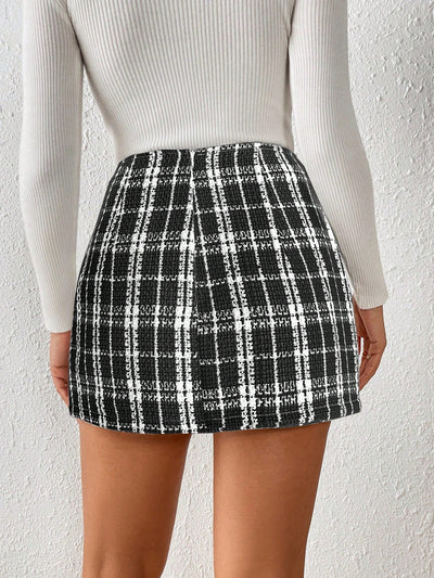 Frenchy plaid skirt with zip at the back, tweed