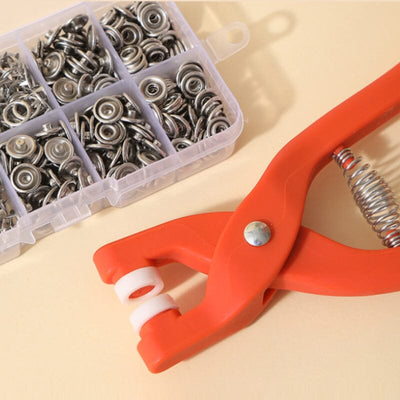 SnapButton™ tool kit with five pins 