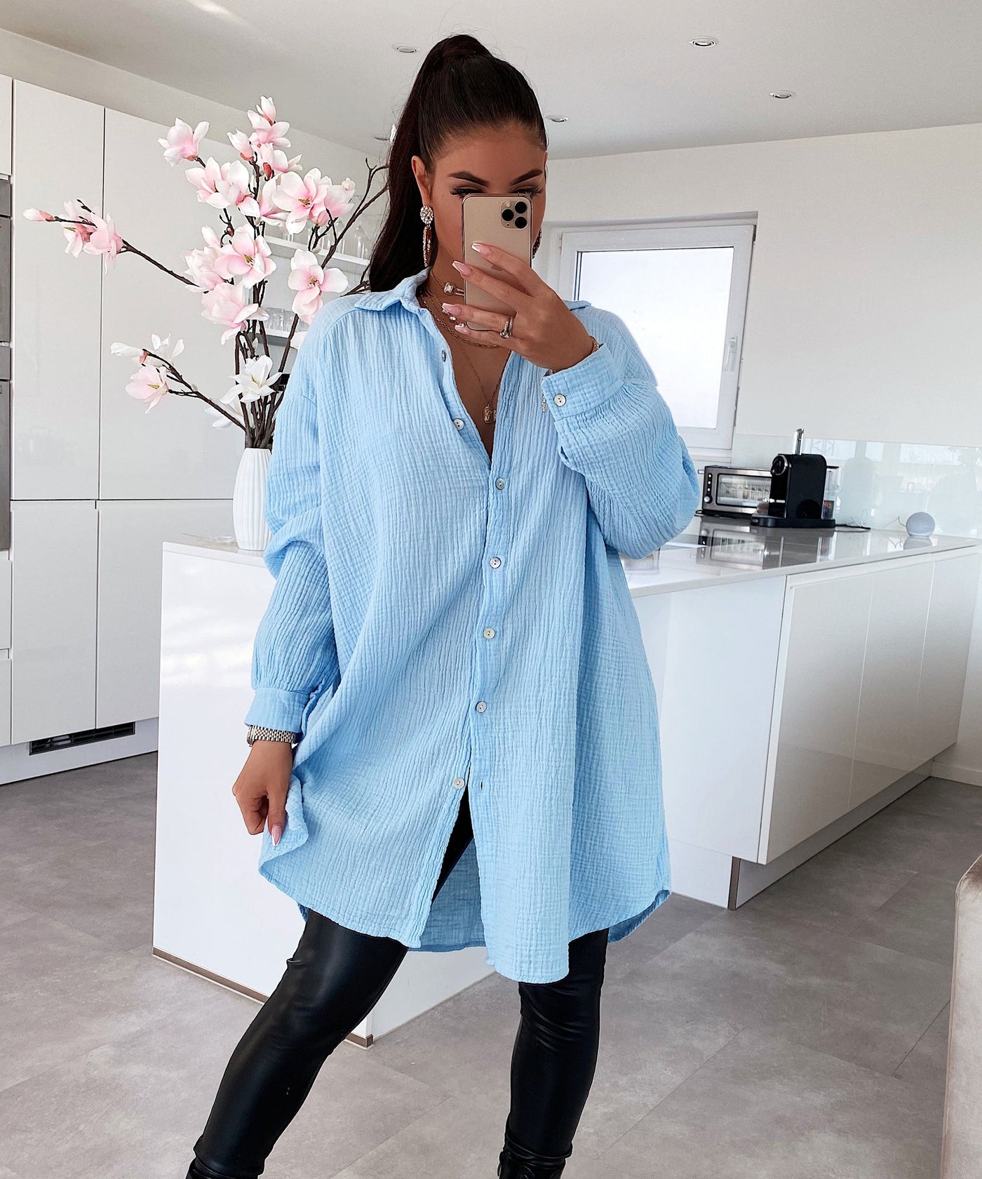 Oversize muslin blouse Freya light blue long