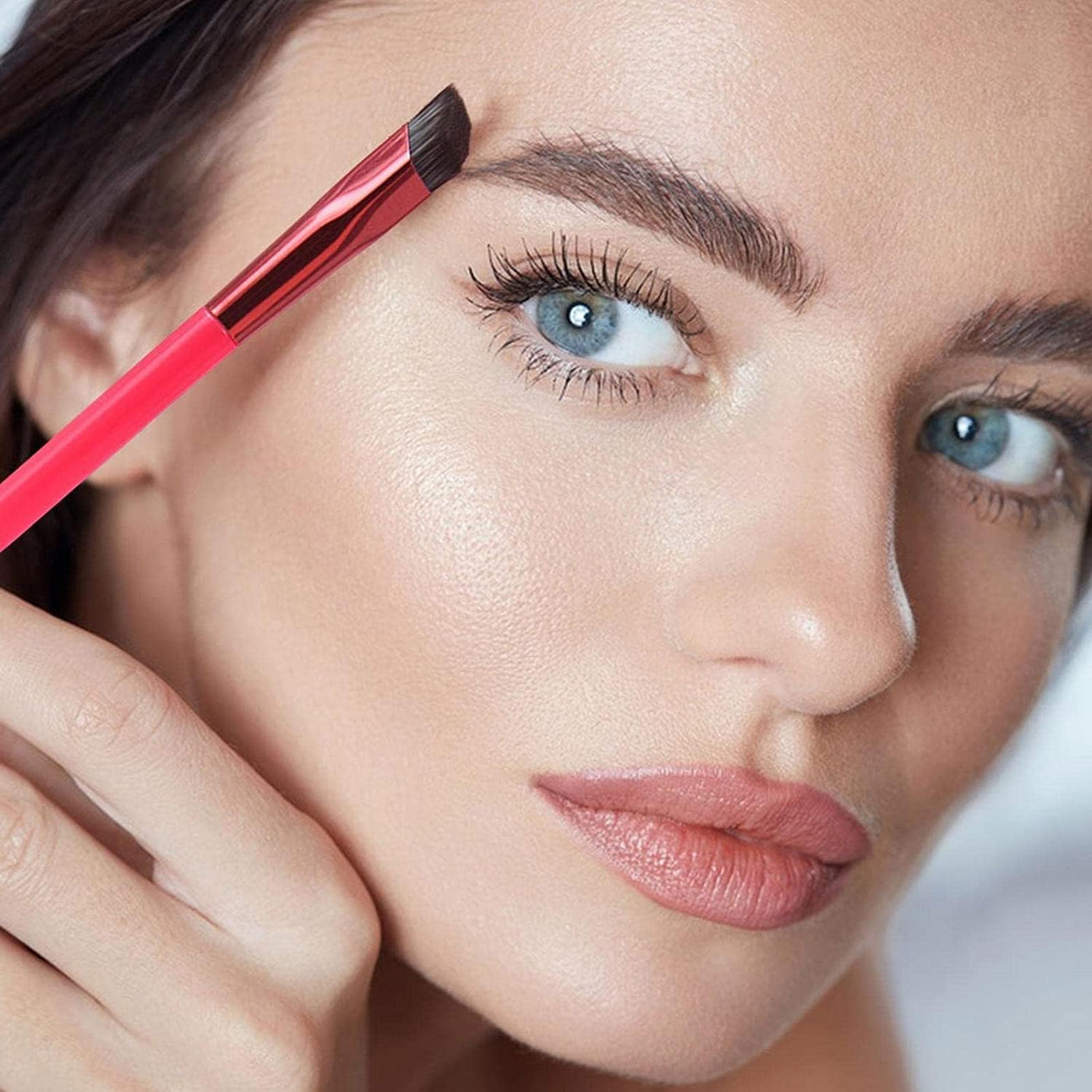 BrowLine™ - Precision Eyebrow Brush (1+1 FREE)