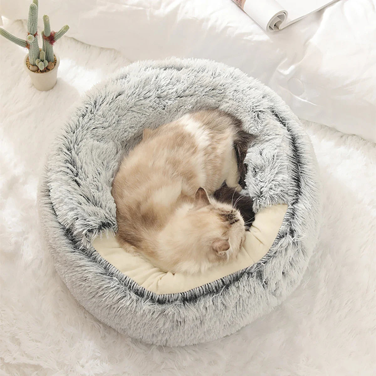 CatBed™ - Plush Hooded Cat Cocoon (50% OFF)