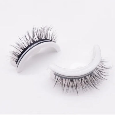 EyeMagic™ - Reusable Self-Adhesive Eyelashes (1+1 Free) 