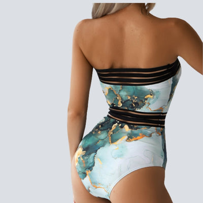 Boxi – A beautiful swimsuit