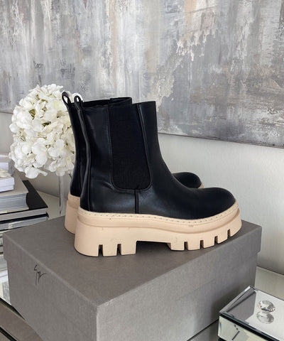 Chelsea Boots Nora Short Black Beige